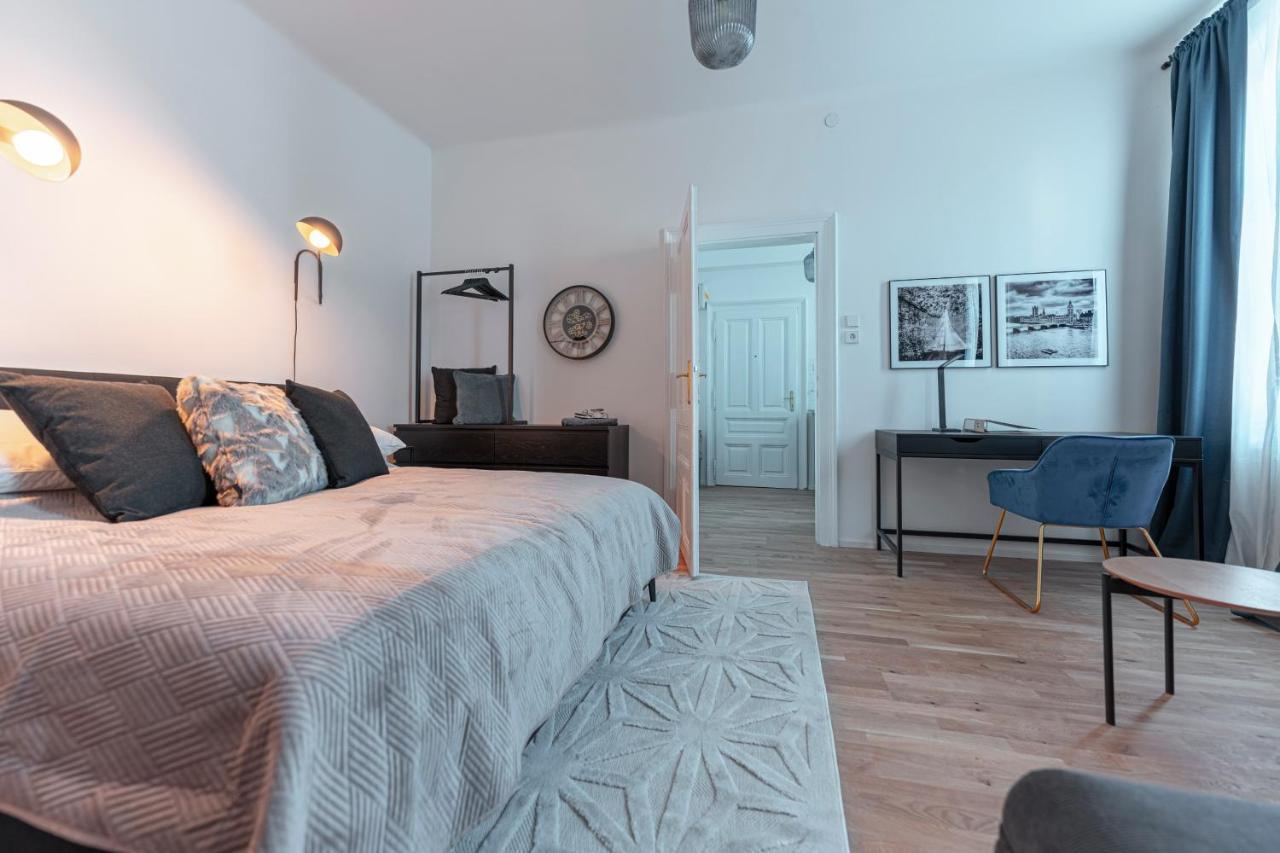 City Appartement Wagram Am Hauptbahnhof 장크트푈텐 외부 사진