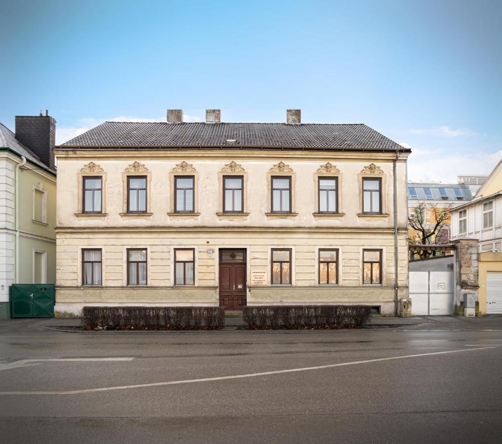 City Appartement Wagram Am Hauptbahnhof 장크트푈텐 외부 사진