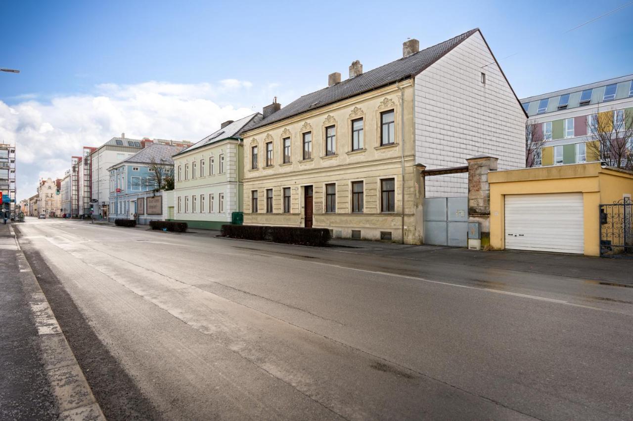 City Appartement Wagram Am Hauptbahnhof 장크트푈텐 외부 사진